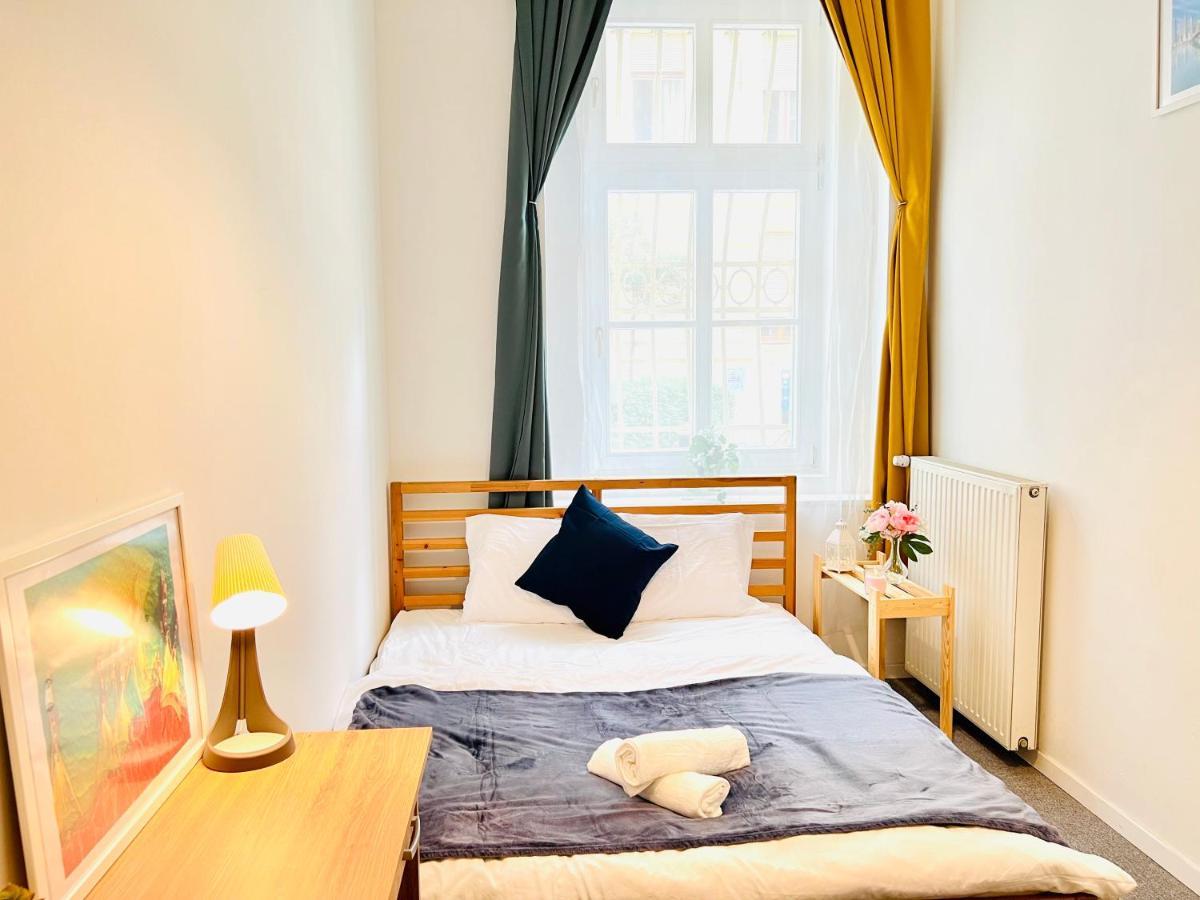 Rozsa Apartment Budapeszt Zewnętrze zdjęcie